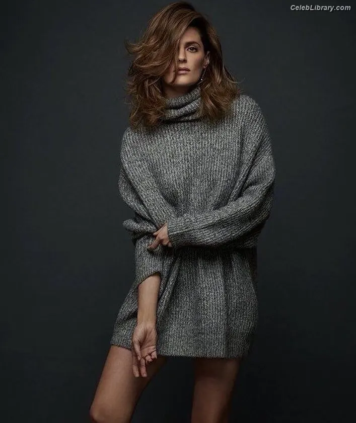 Stana Katic photo 7 of 106