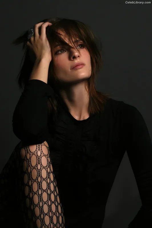 Stana Katic photo 6 of 107
