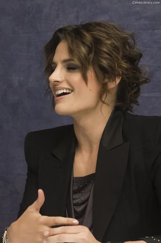 Stana Katic photo 20 of 107