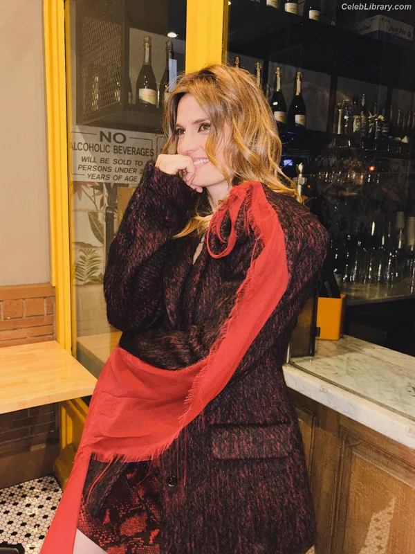 Stana Katic photo 22 of 107