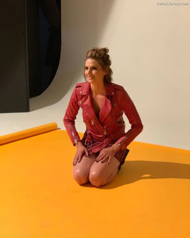 Stana Katic photo 11 of 107