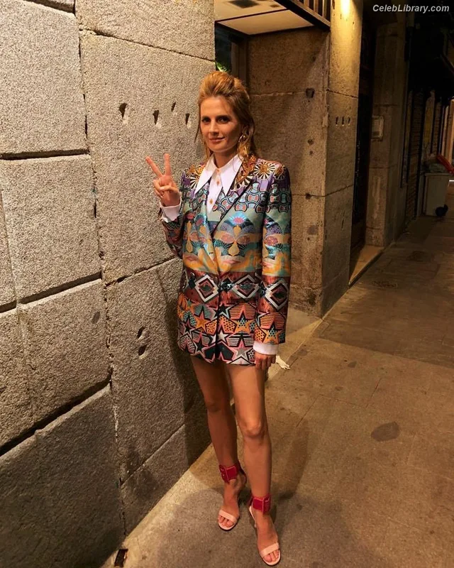 Stana Katic photo 6 of 107