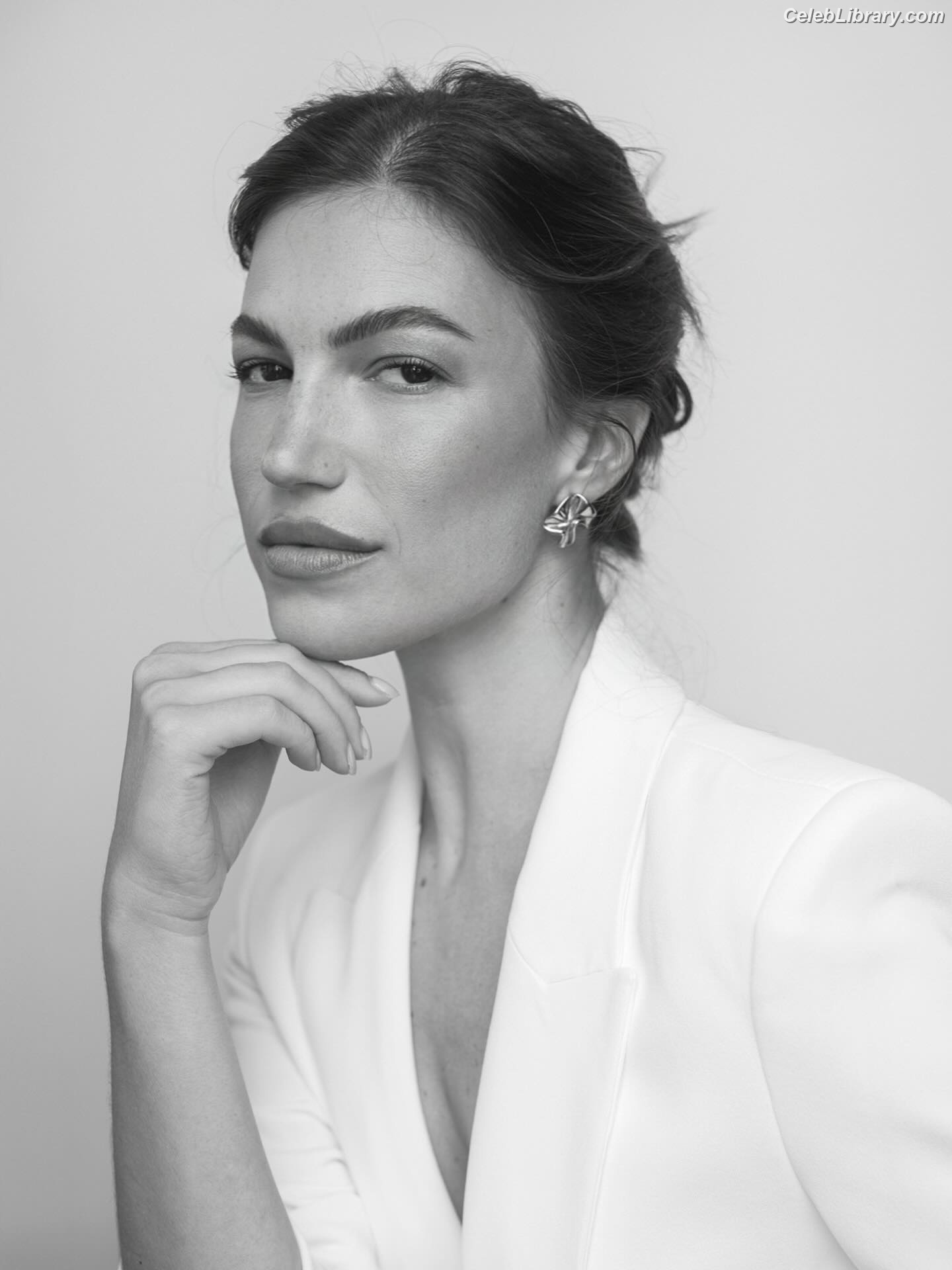Stefania Roitman photo 1 of 6