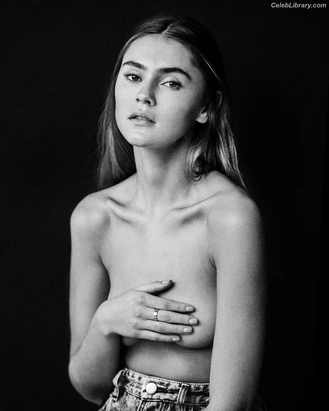 Stefanie Giesinger photo 11 of 289