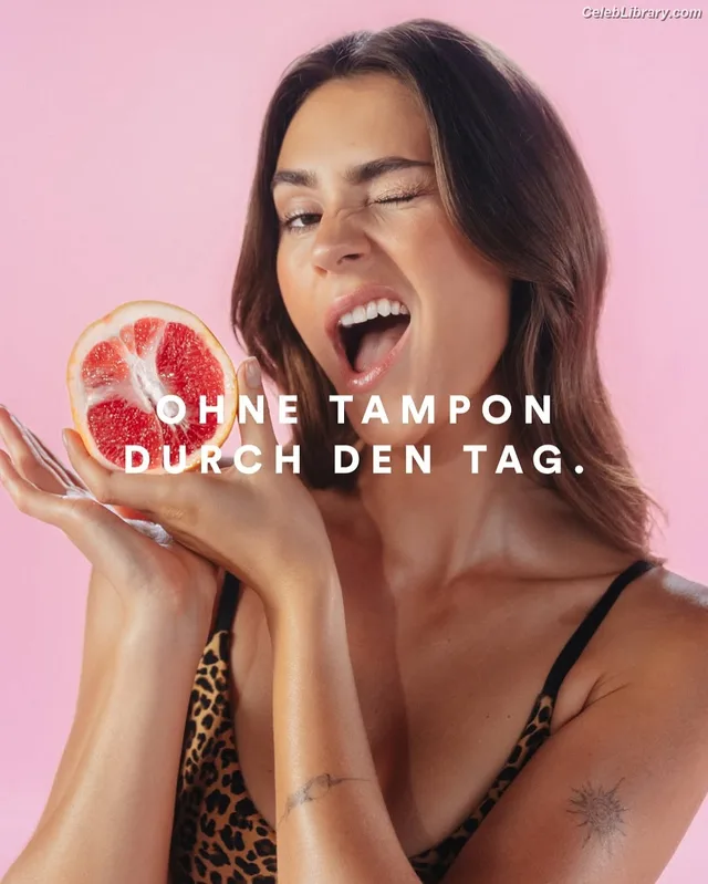 Stefanie Giesinger photo 15 of 289