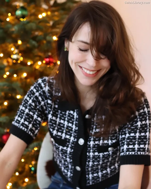 Stefanie Joosten photo 9 of 192