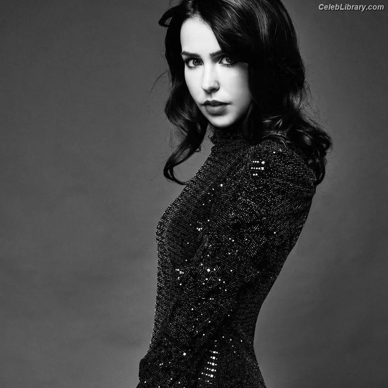 Stefanie Joosten photo 14 of 192
