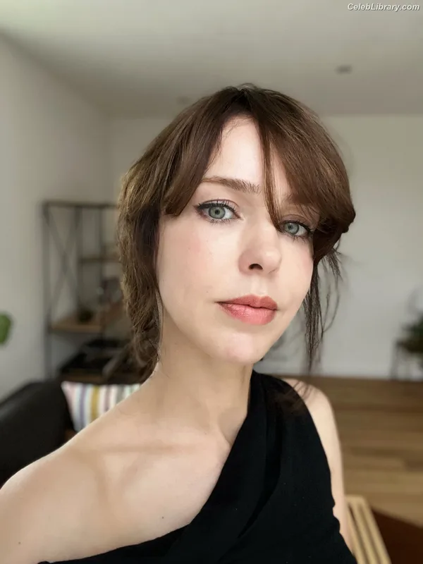 Stefanie Joosten photo 22 of 192