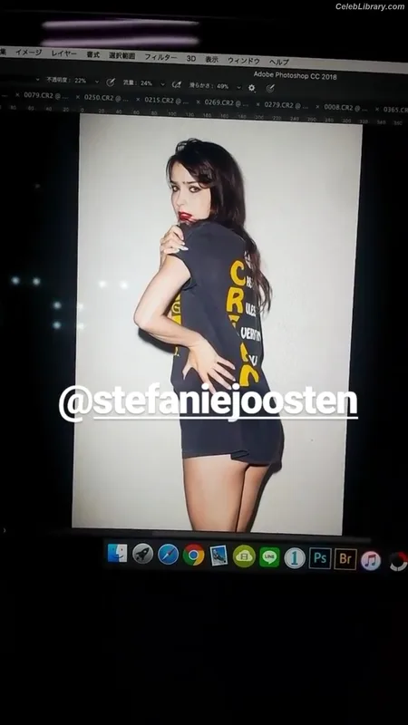 Stefanie Joosten photo 21 of 192