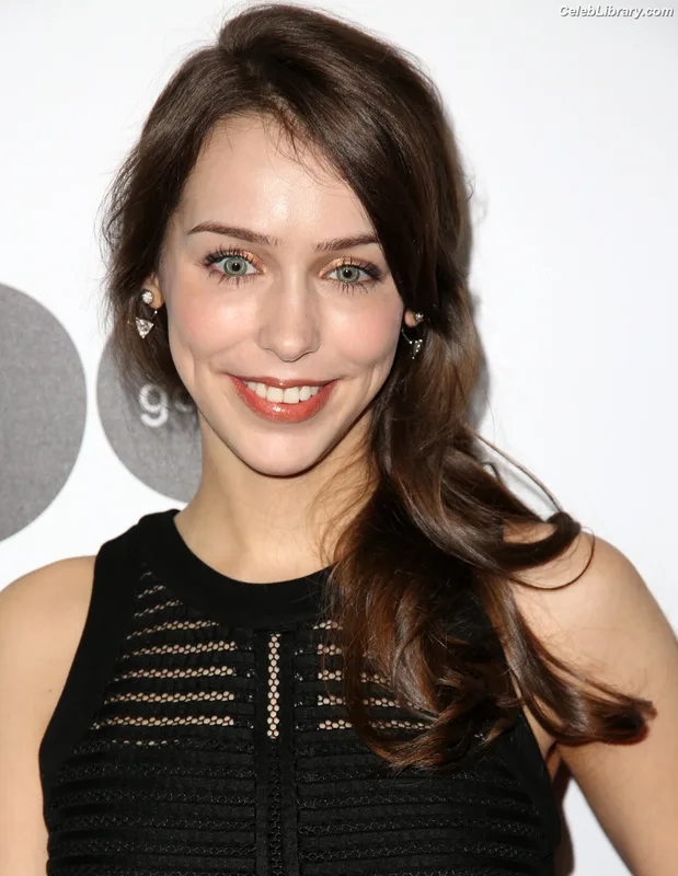 Stefanie Joosten photo 15 of 192