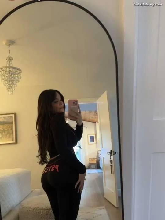Stella Hudgens photo 21 of 1914