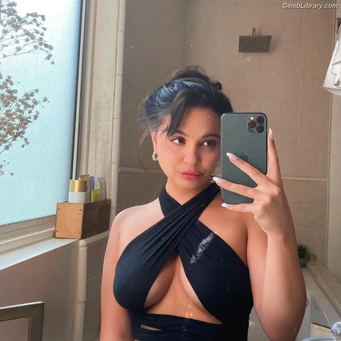 Stella Hudgens photo 21 of 1914