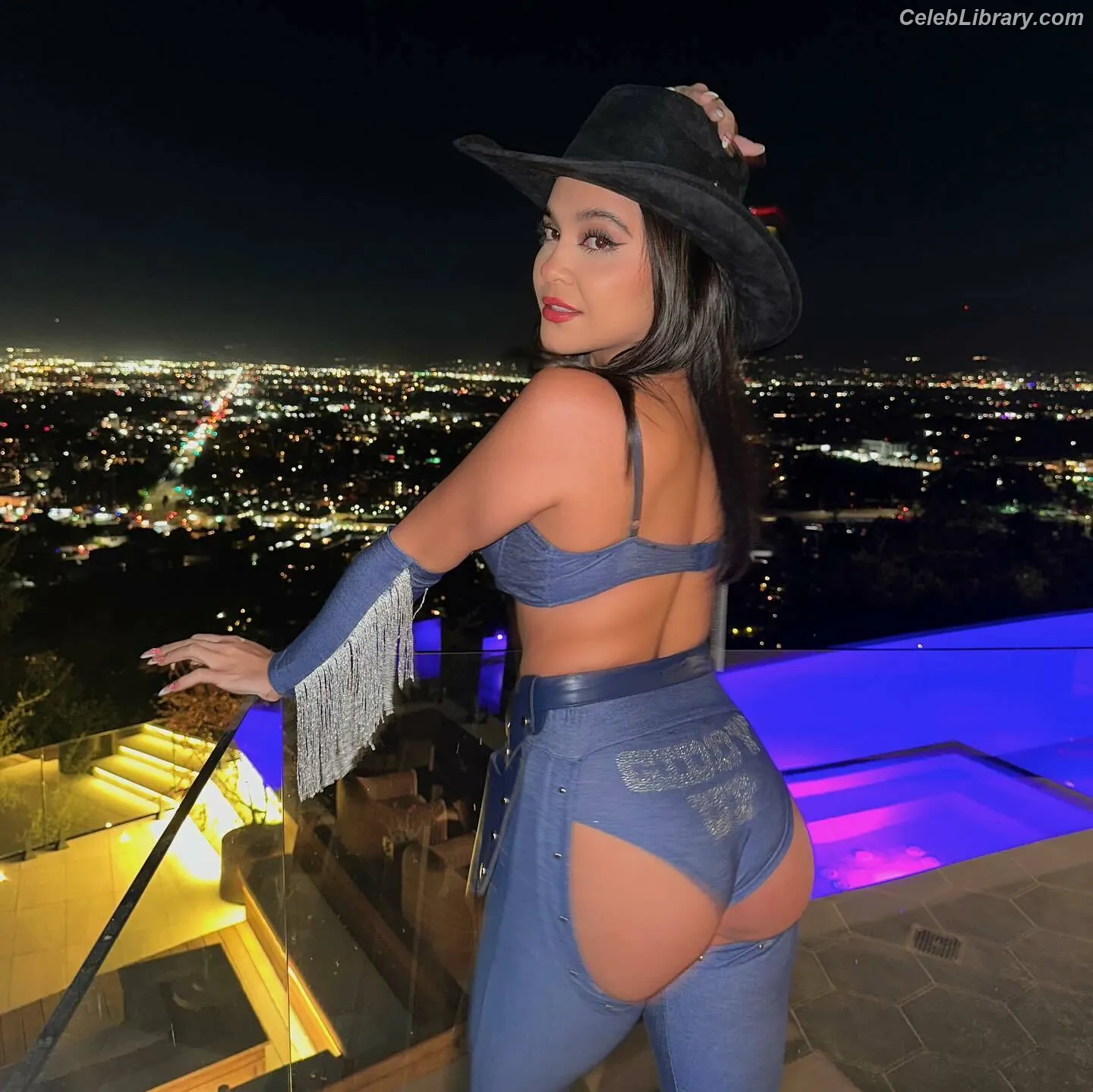Stella Hudgens photo 8 of 1914