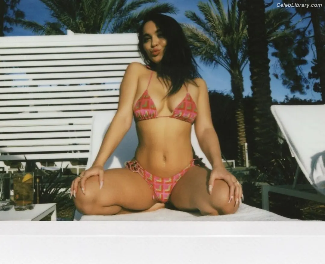 Stella Hudgens photo 7 of 1914