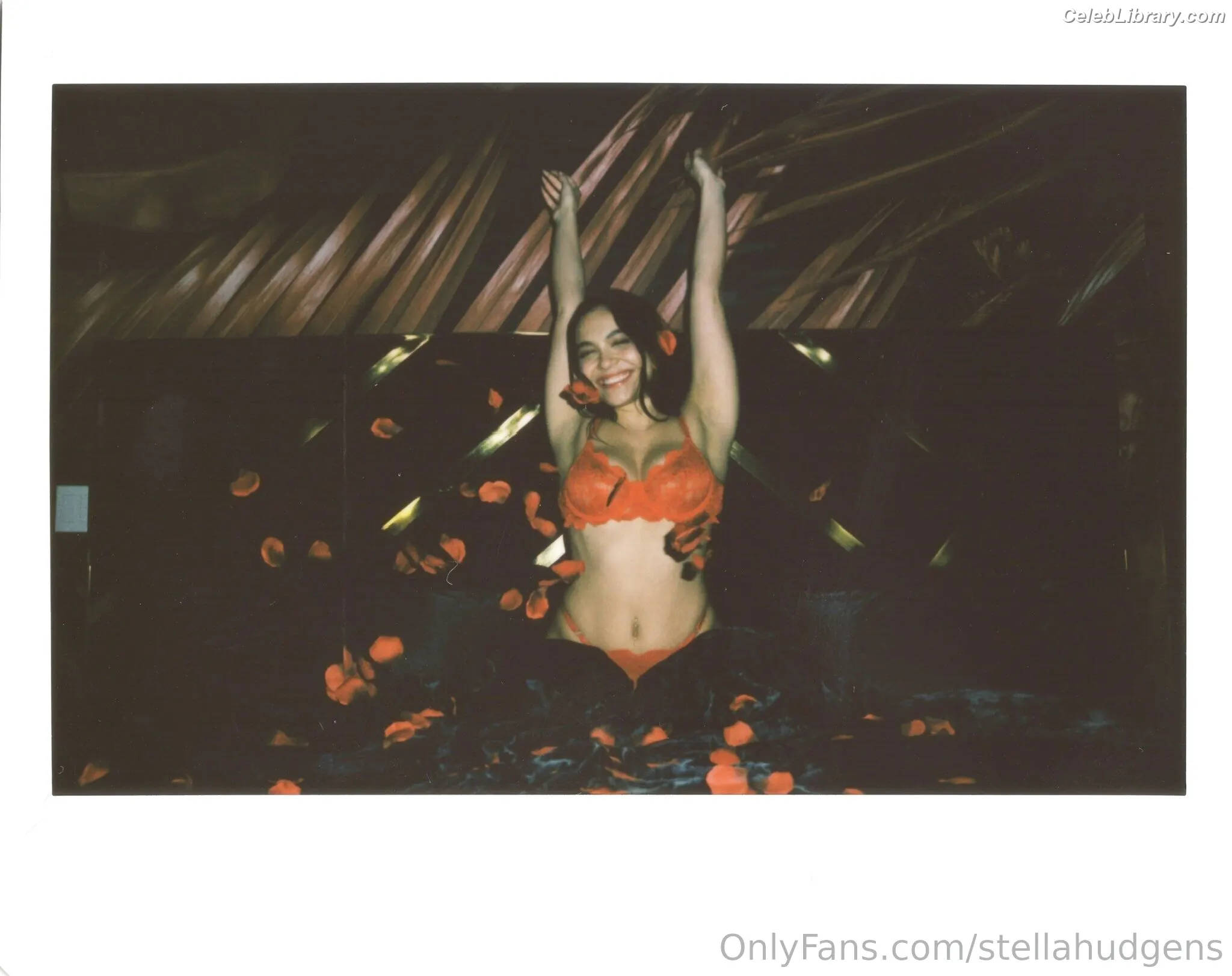 Stella Hudgens photo 24 of 1914