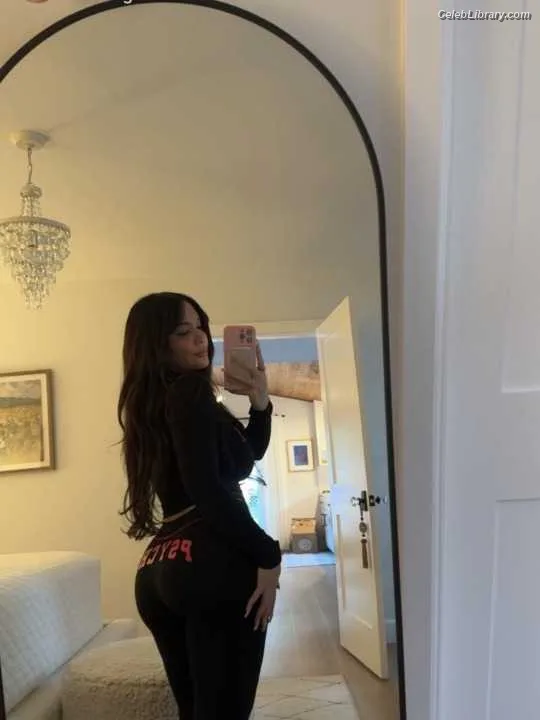 Stella Hudgens photo 21 of 1911