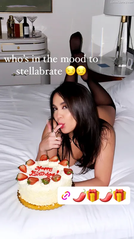Stella Hudgens photo 8 of 1911