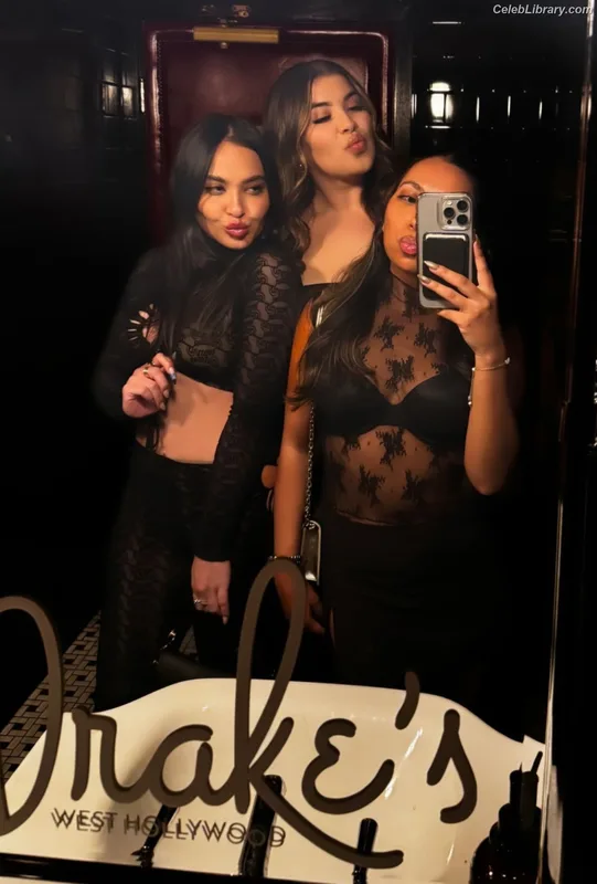 Stella Hudgens photo 6 of 1911