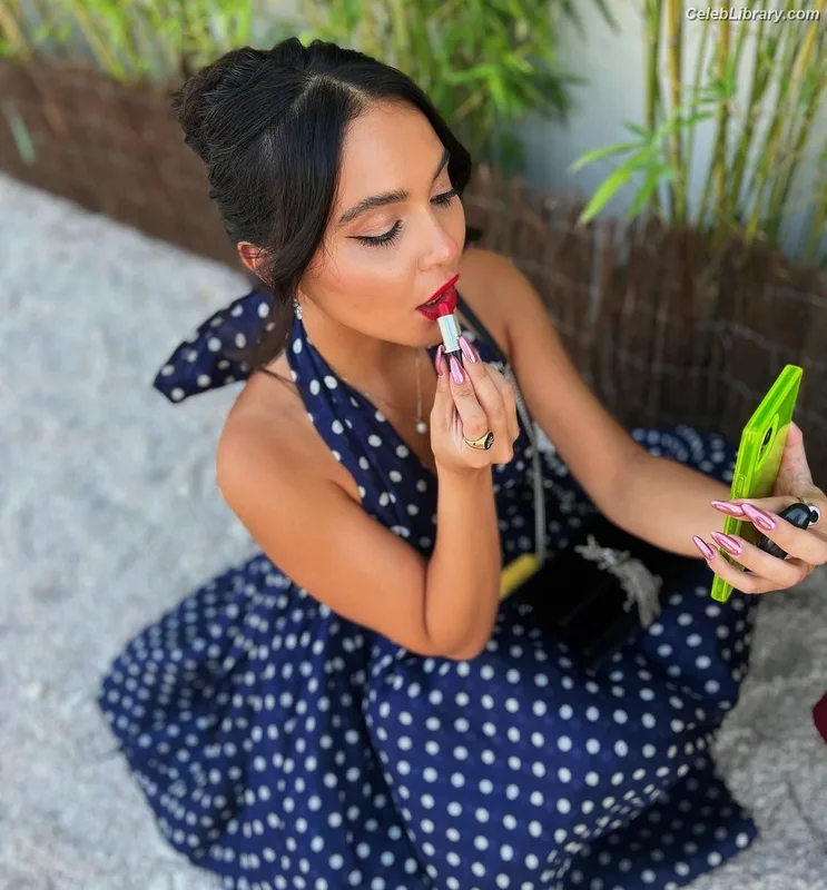 Stella Hudgens photo 9 of 1911