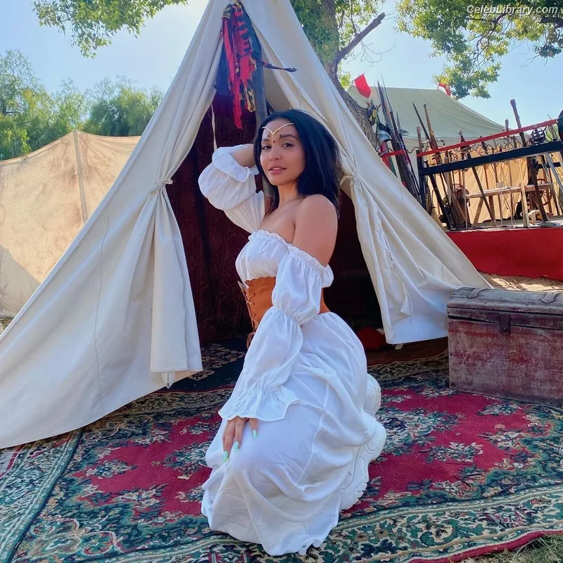Stella Hudgens photo 9 of 1911