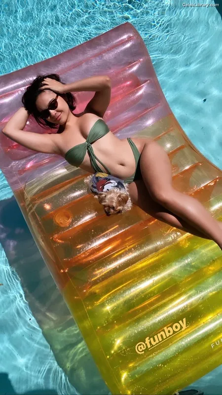Stella Hudgens photo 2 of 1911
