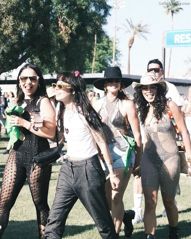 Stella Hudgens photo 6 of 1911