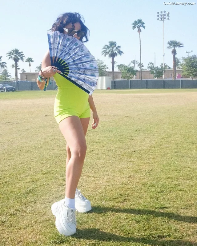 Stella Hudgens photo 19 of 1911