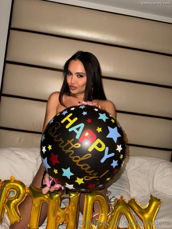 Stella Hudgens photo 5 of 1911