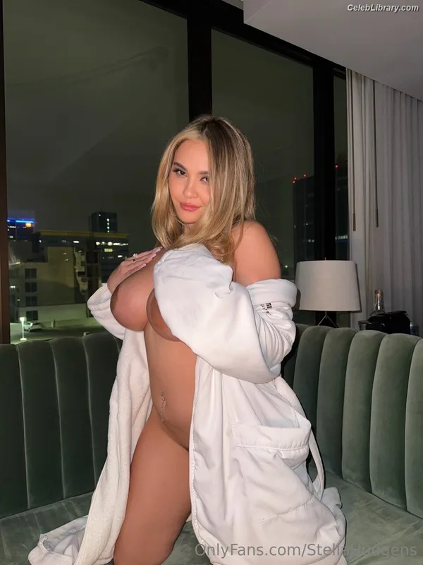 Stella Hudgens photo 13 of 1911
