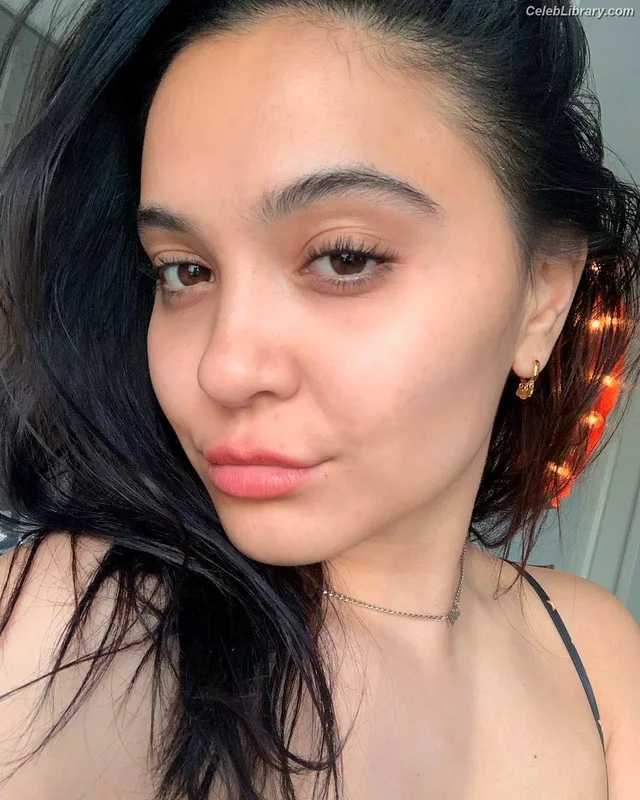 Stella Hudgens photo 22 of 1911