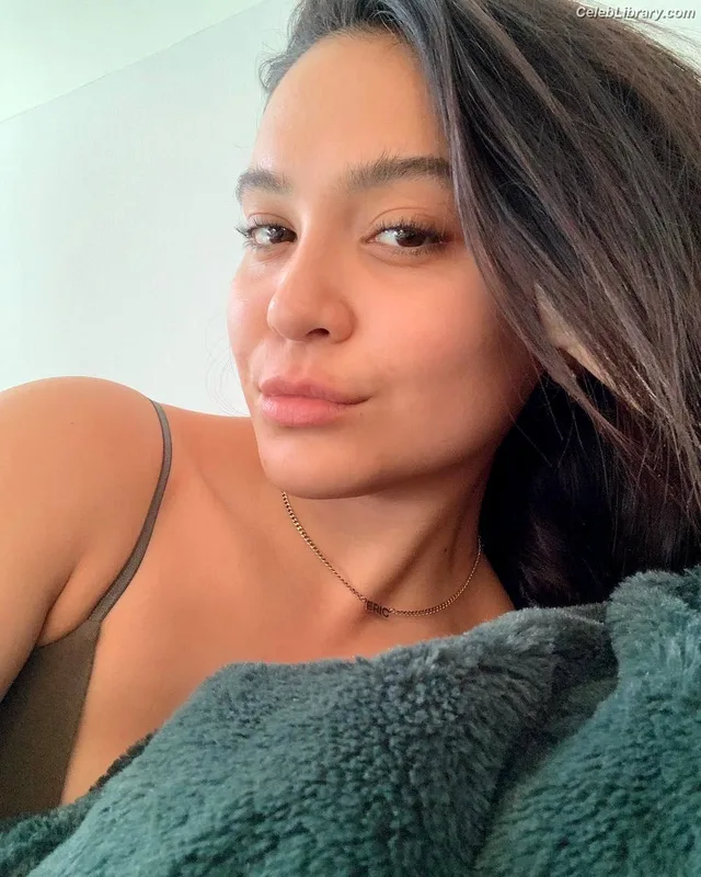 Stella Hudgens photo 6 of 1911