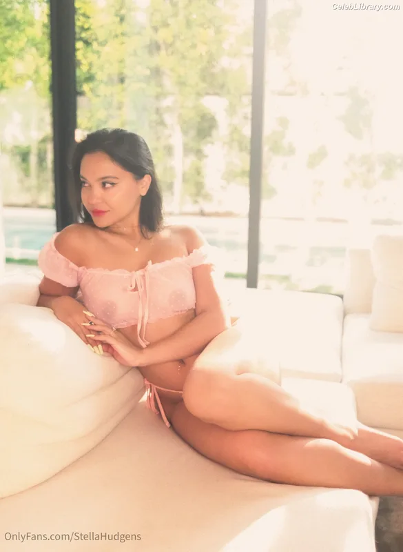 Stella Hudgens photo 12 of 1911