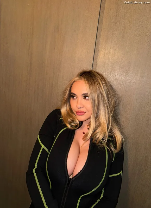 Stella Hudgens photo 12 of 1911