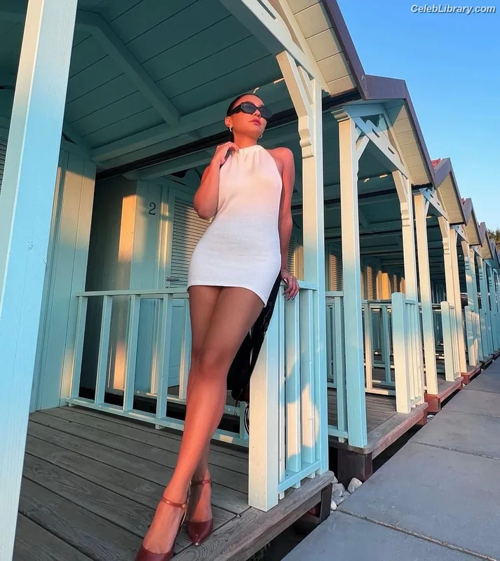 Stella Hudgens photo 20 of 1911