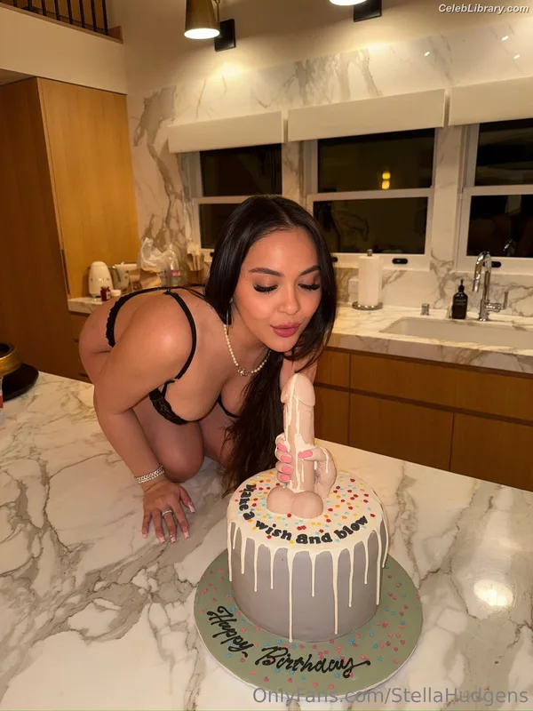 Stella Hudgens photo 22 of 1911