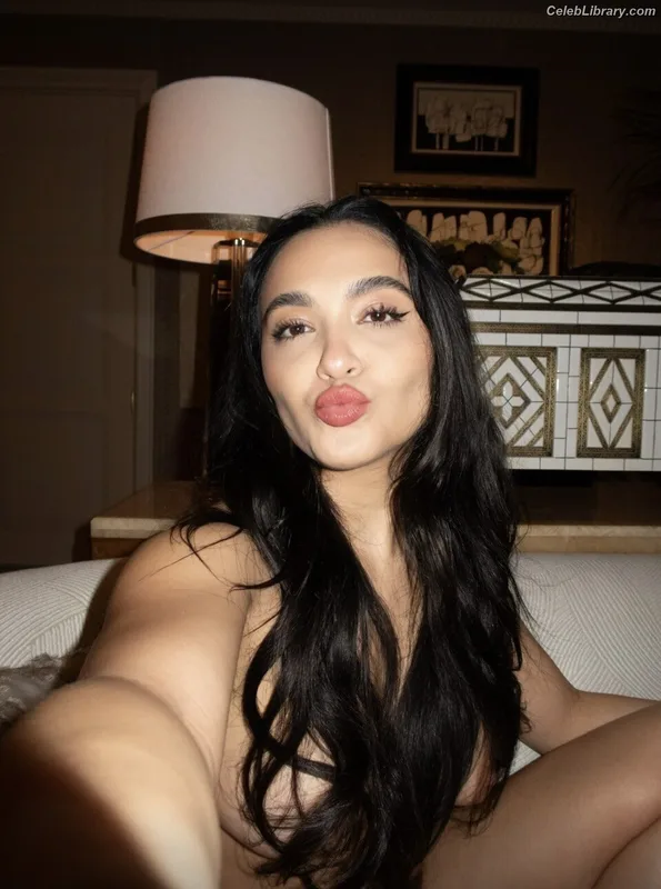 Stella Hudgens photo 18 of 1911