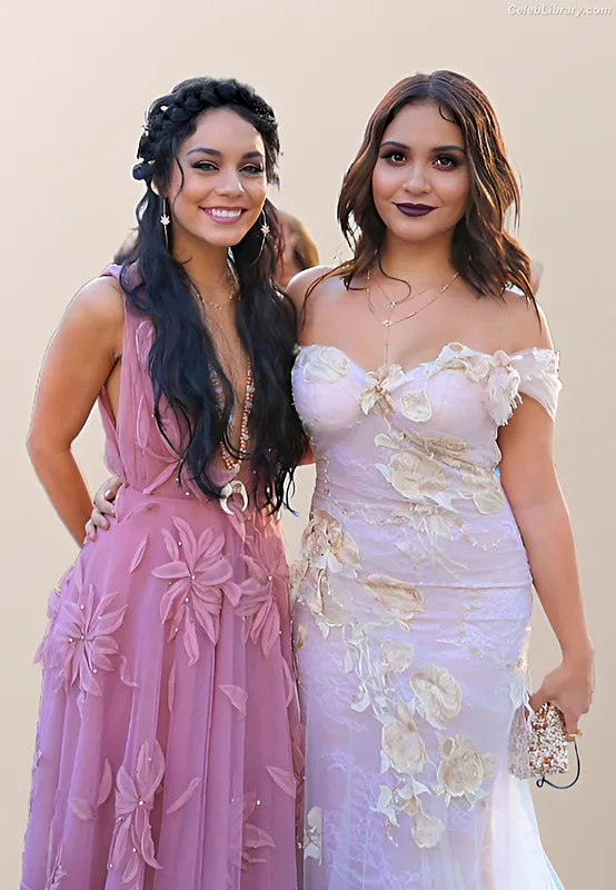 Stella Hudgens photo 4 of 1911