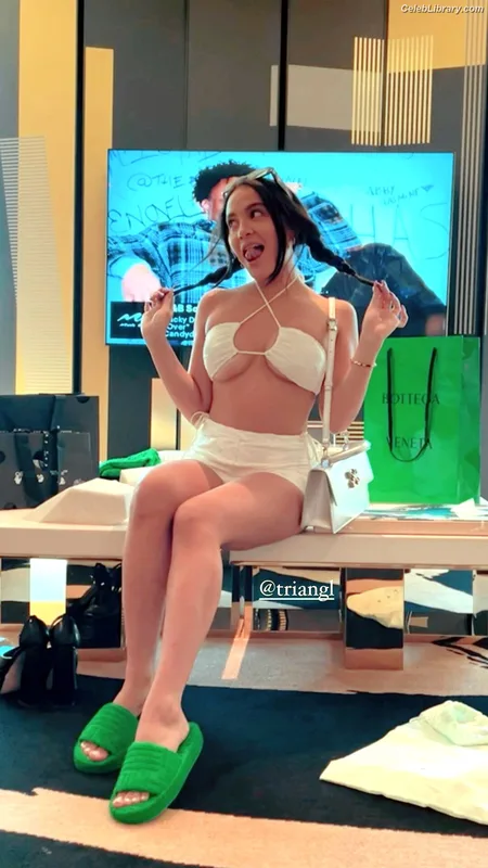 Stella Hudgens photo 3 of 1911