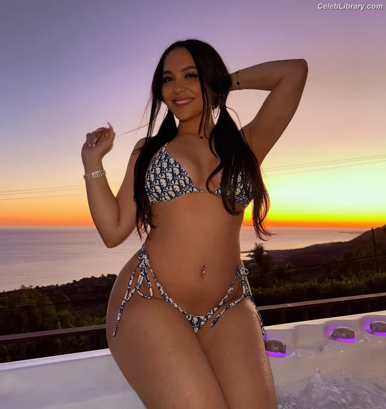 Stella Hudgens photo 14 of 1911