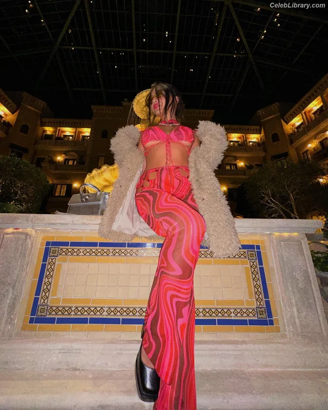 Stella Hudgens photo 8 of 1911