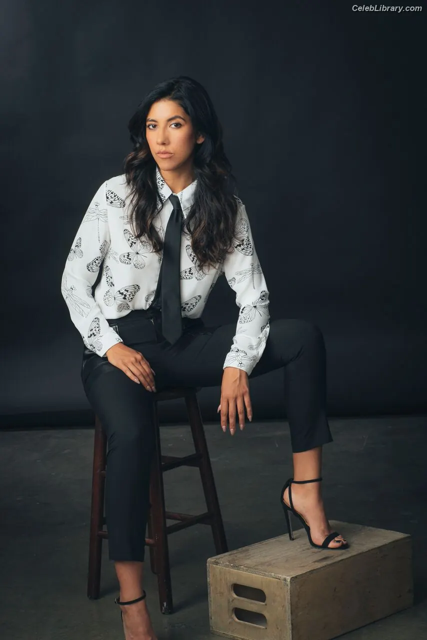 Stephanie Beatriz photo 5 of 309