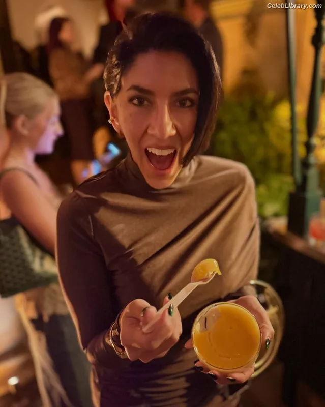 Stephanie Beatriz photo 1 of 309