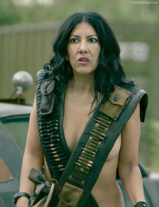 Stephanie Beatriz photo 4 of 309