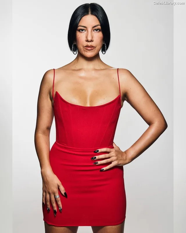 Stephanie Beatriz photo 24 of 309