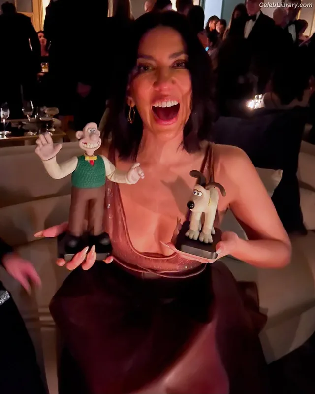 Stephanie Beatriz photo 20 of 309