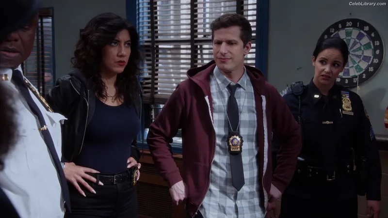 Stephanie Beatriz photo 5 of 309