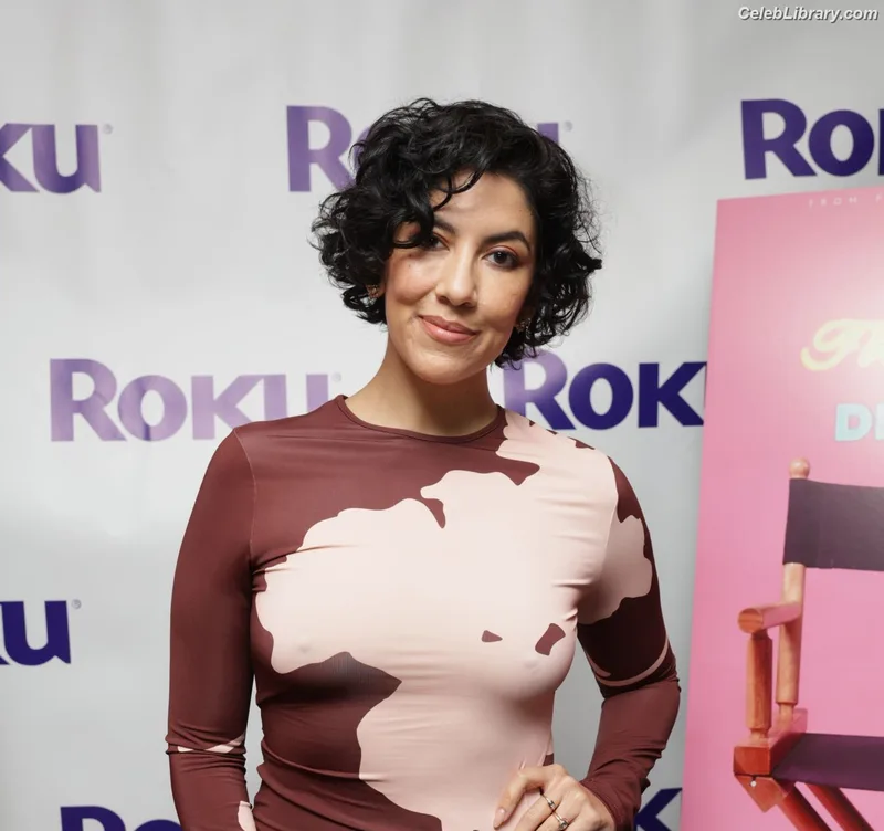 Stephanie Beatriz photo 13 of 309