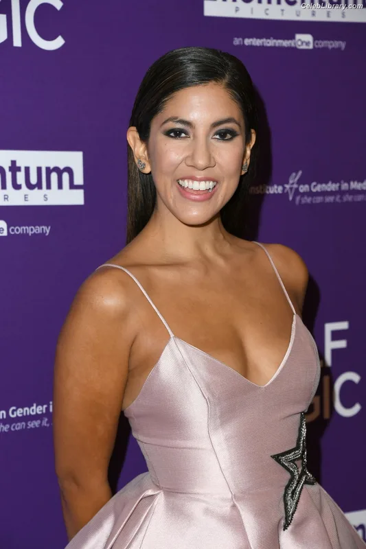 Stephanie Beatriz photo 23 of 309