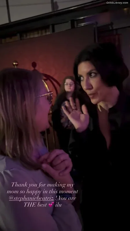 Stephanie Beatriz photo 4 of 309