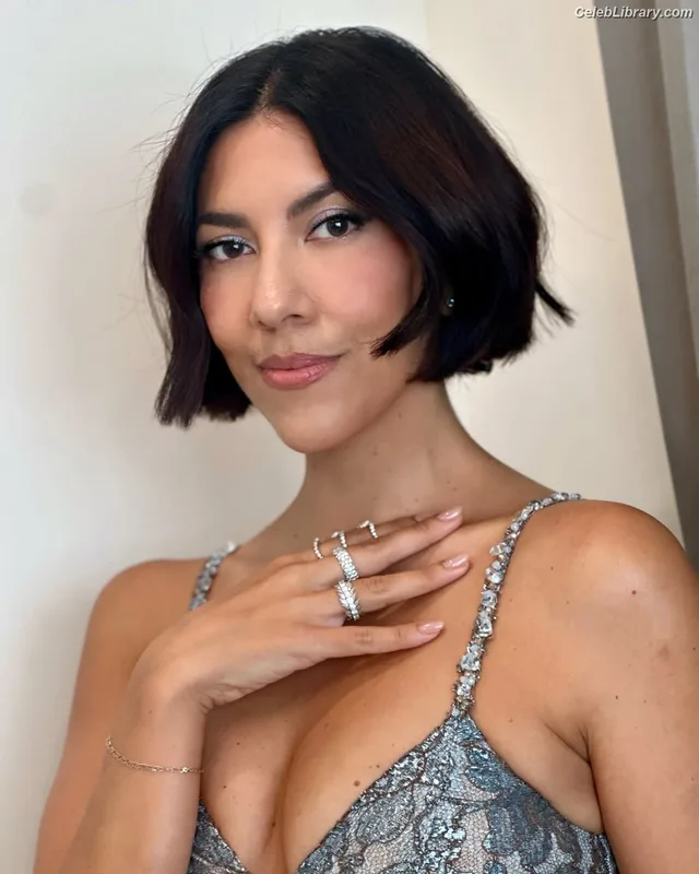 Stephanie Beatriz photo 24 of 309